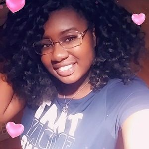 Meet your Posher, Jade